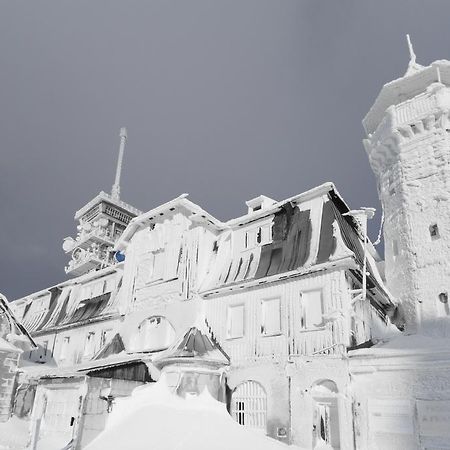 Studio Krusne Hory Klinovec Лоучна-под-Клиновцем Экстерьер фото